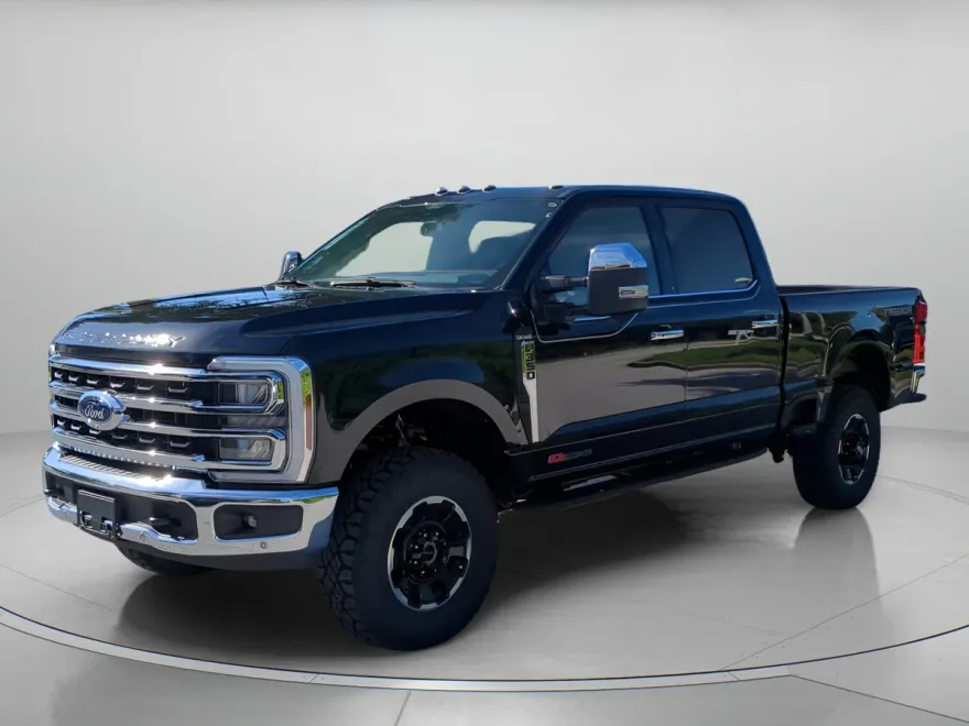 2025 Ford F-350 King Ranch photo 1