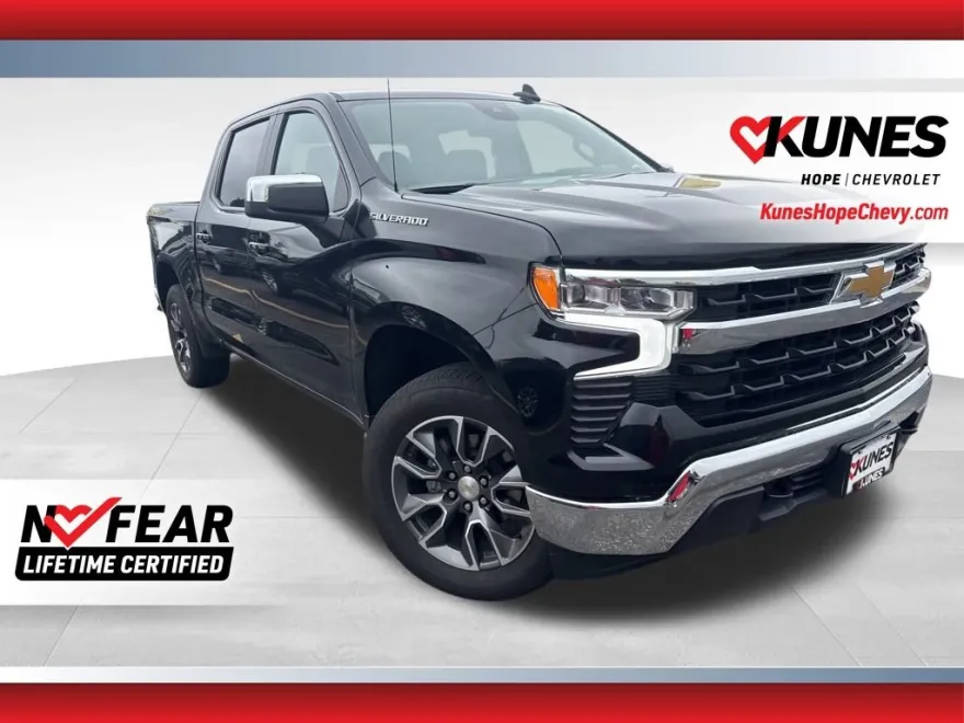 2024 Chevrolet Silverado 1500 LT photo 1
