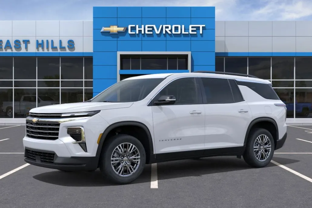 2026 Chevrolet Traverse photo 1