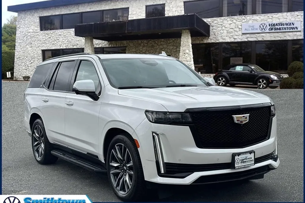 2021 Cadillac Escalade Sport photo 1