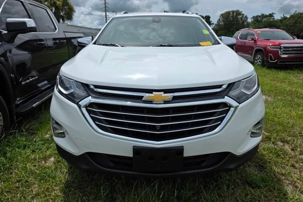 2020 Chevrolet Equinox Premier photo 1