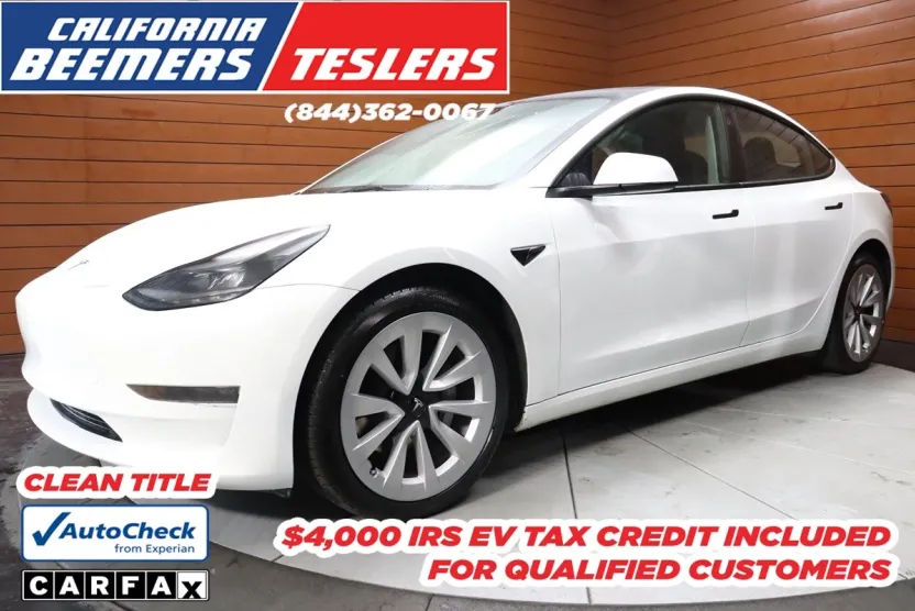 2021 Tesla Model 3 Standard Range Plus photo 1