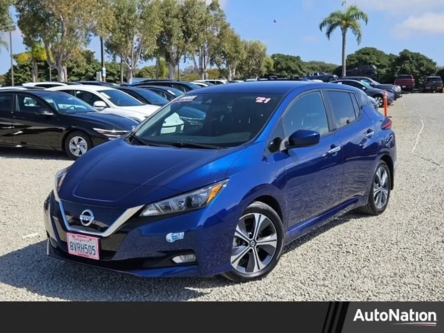 2021 Nissan Leaf SV photo 1