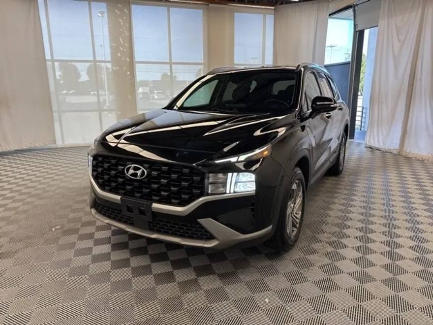 2023 Hyundai Santa Fe SEL photo 1