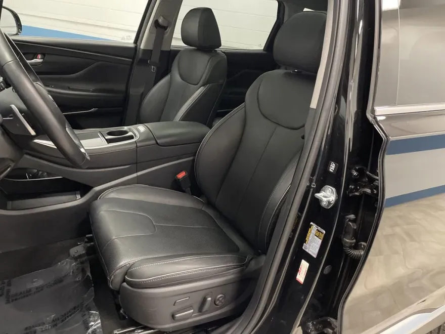 2023 Hyundai Santa Fe Limited photo 1