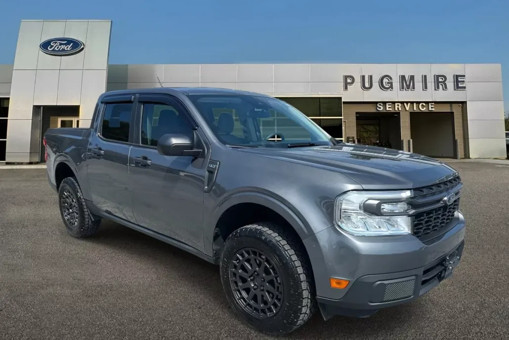 2022 Ford Maverick XLT photo 1