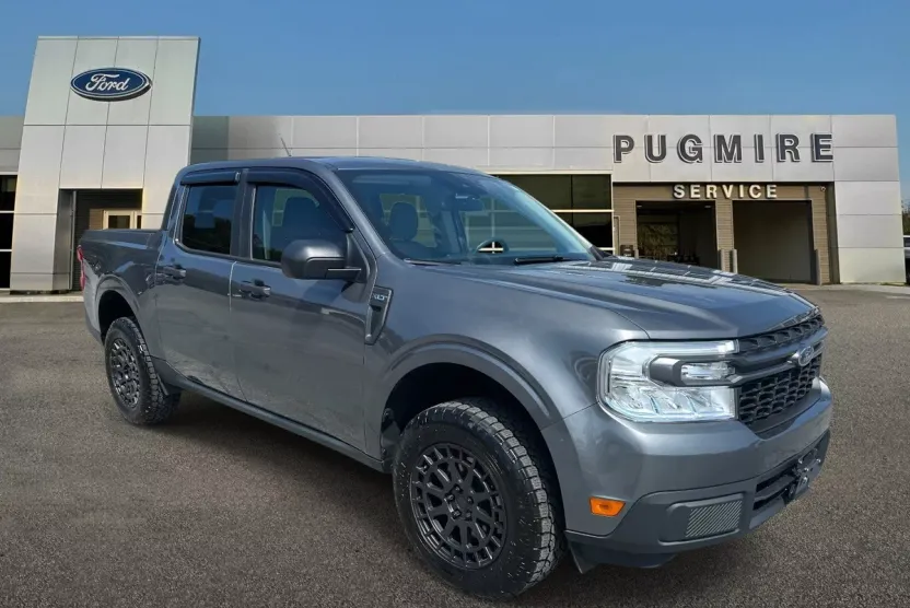 2022 Ford Maverick XLT photo 1