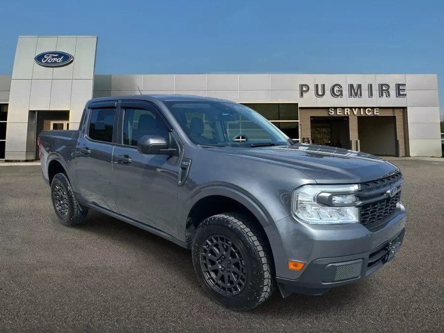 2022 Ford Maverick XLT photo 1