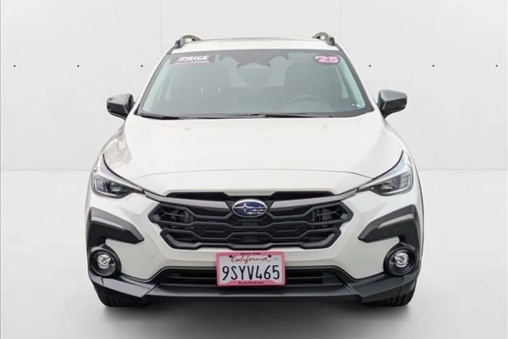 2025 Subaru Crosstrek Limited photo 1