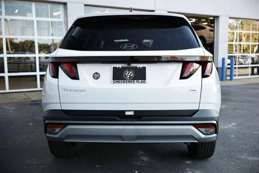 2026 Hyundai Tucson SEL photo 1