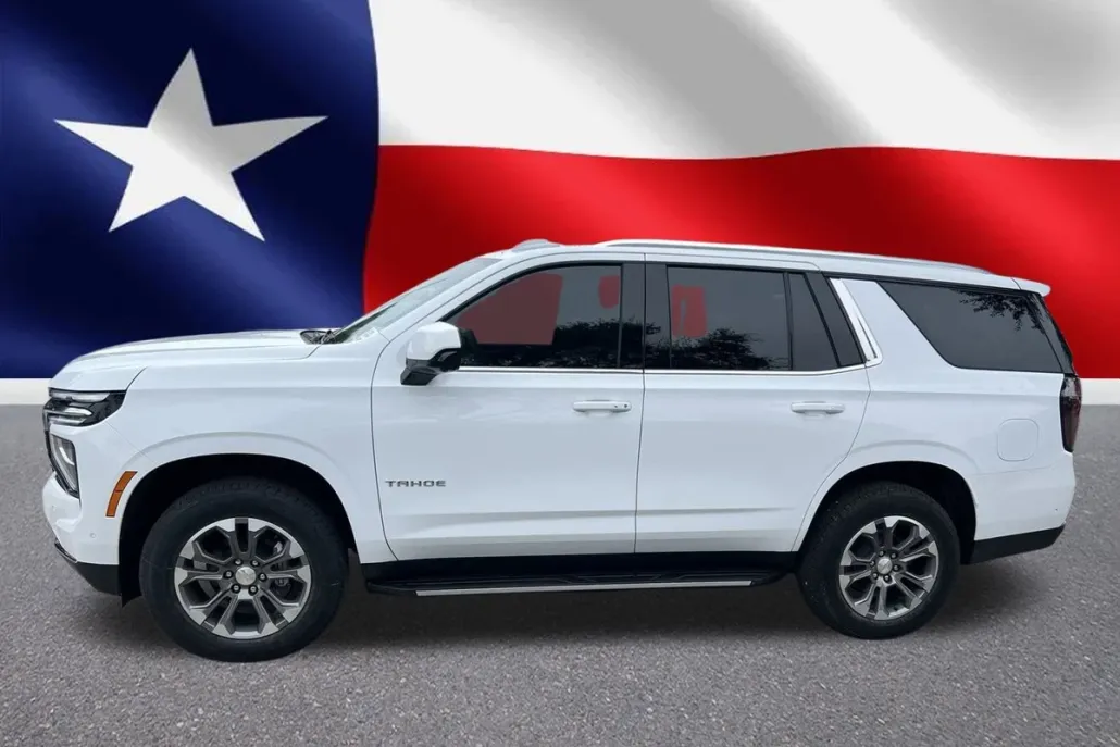 2025 Chevrolet Tahoe LS photo 1