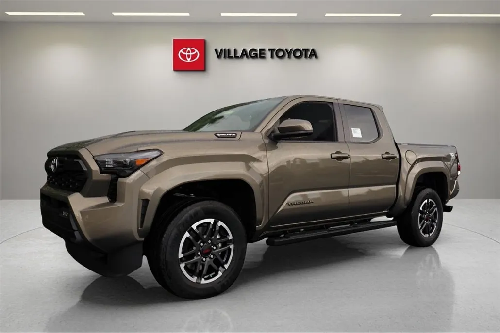 2025 Toyota Tacoma TRD Sport photo 1