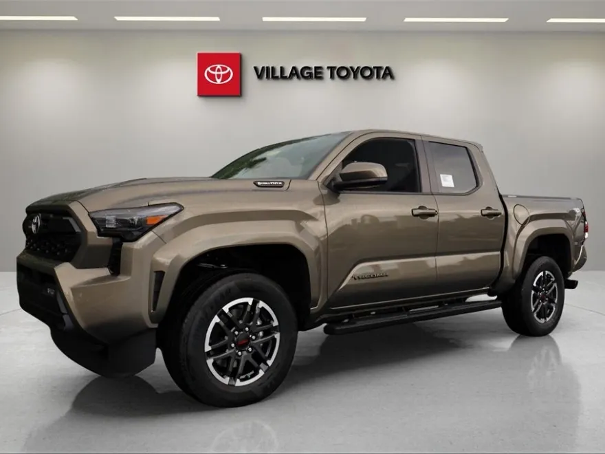 2025 Toyota Tacoma TRD Sport photo 1