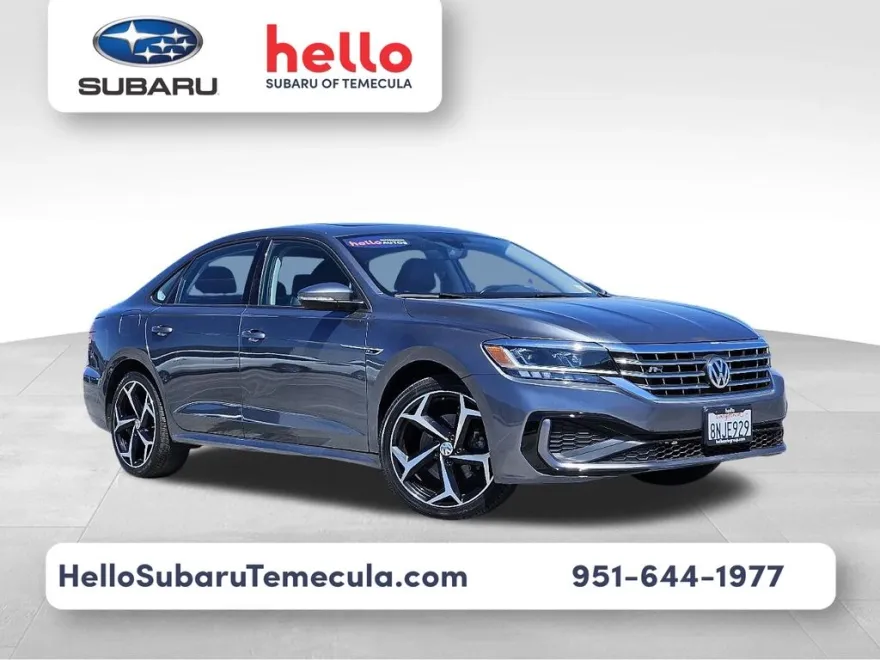 2020 Volkswagen Passat 2.0T R-Line photo 1