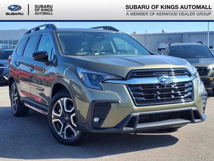 2024 Subaru Ascent Limited photo 1