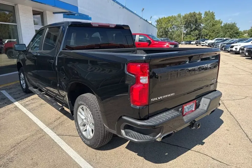2020 Chevrolet Silverado 1500 RST photo 1