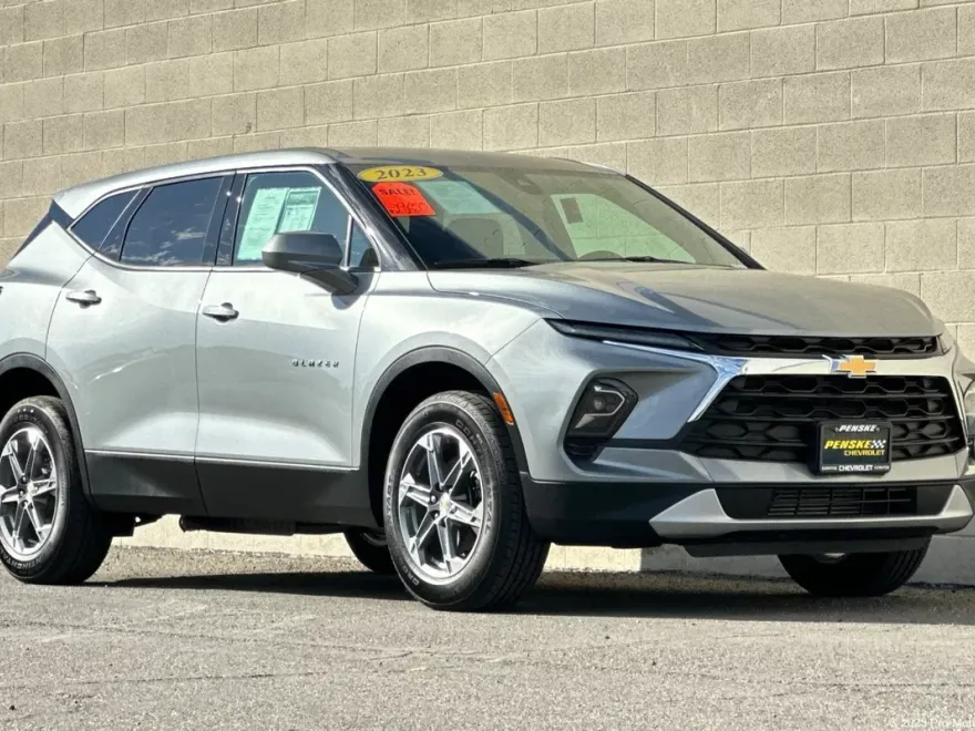 2023 Chevrolet Blazer 2LT photo 1