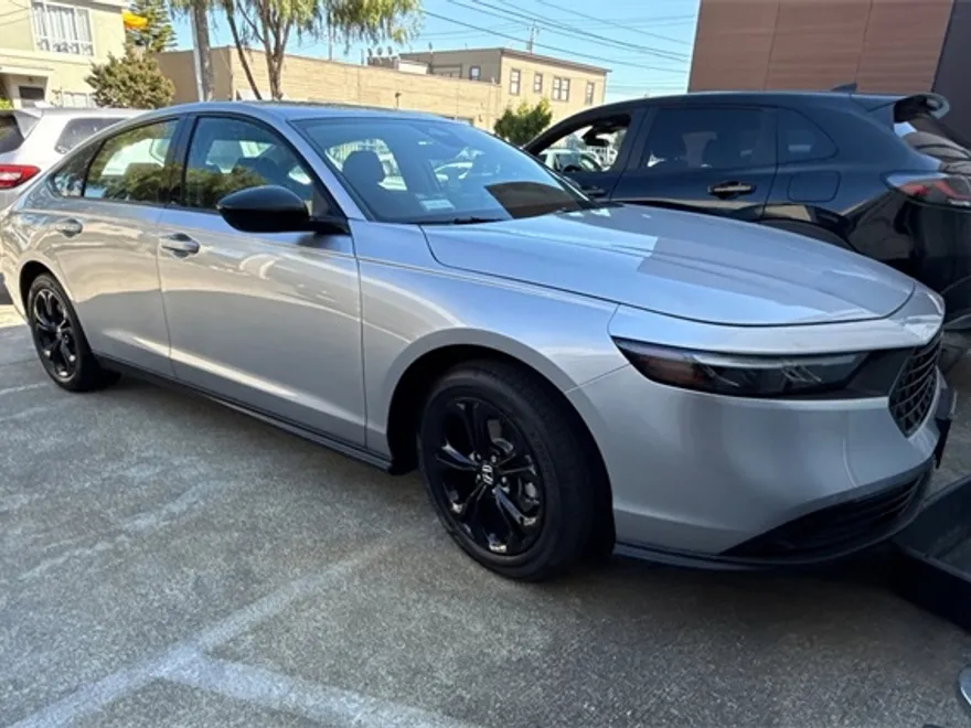 2025 Honda Accord SE photo 1