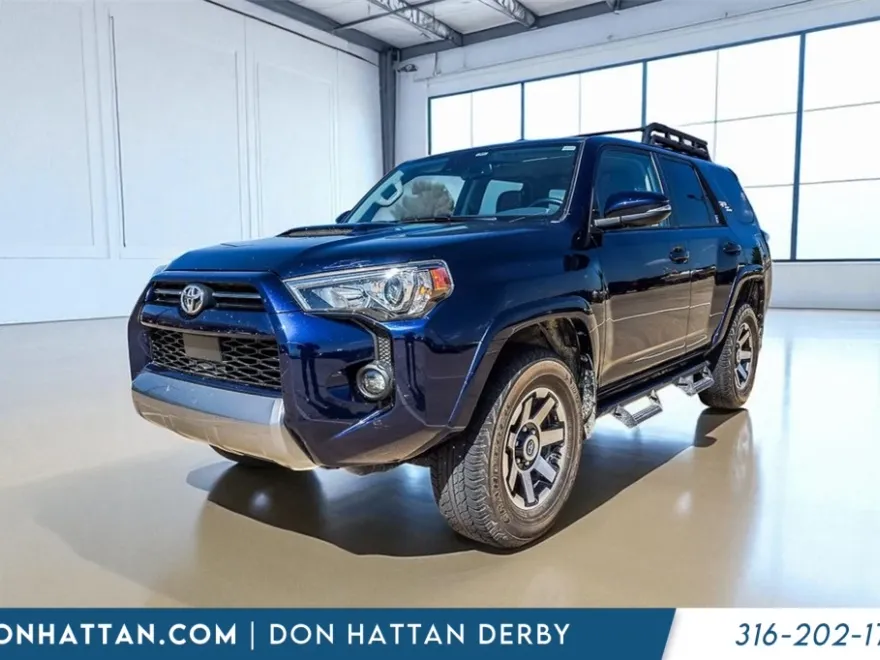 2024 Toyota 4Runner TRD Off-Road Premium photo 1