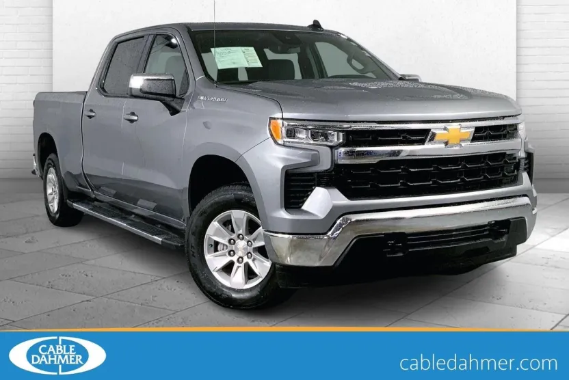 2024 Chevrolet Silverado 1500 LT photo 1