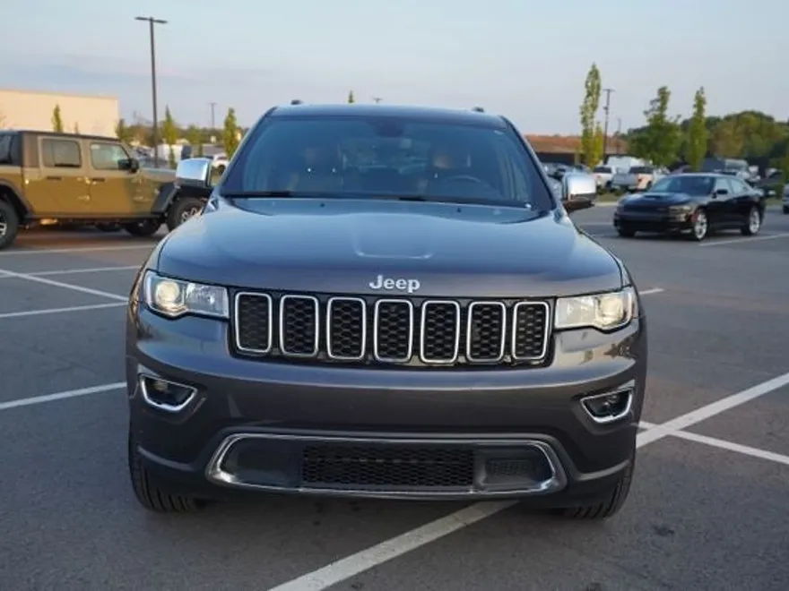 2021 Jeep Grand Cherokee Limited photo 1