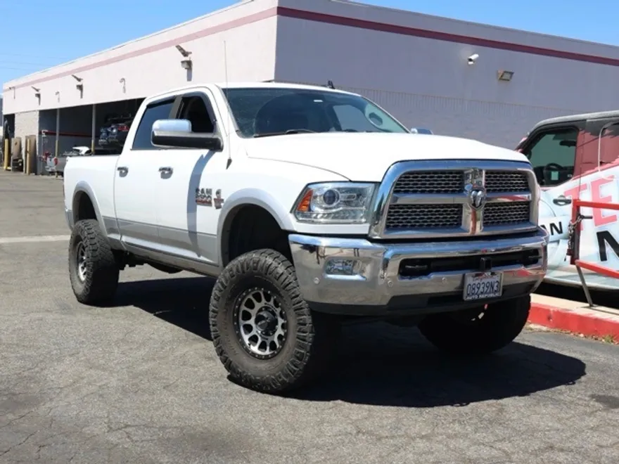 2016 Ram 2500 Laramie photo 1