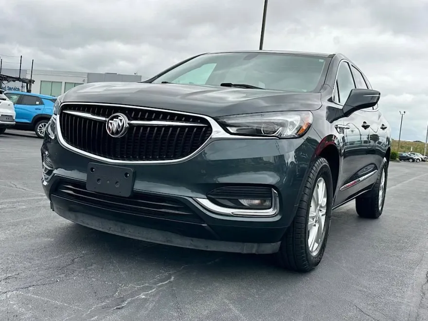 2020 Buick Enclave Essence photo 1