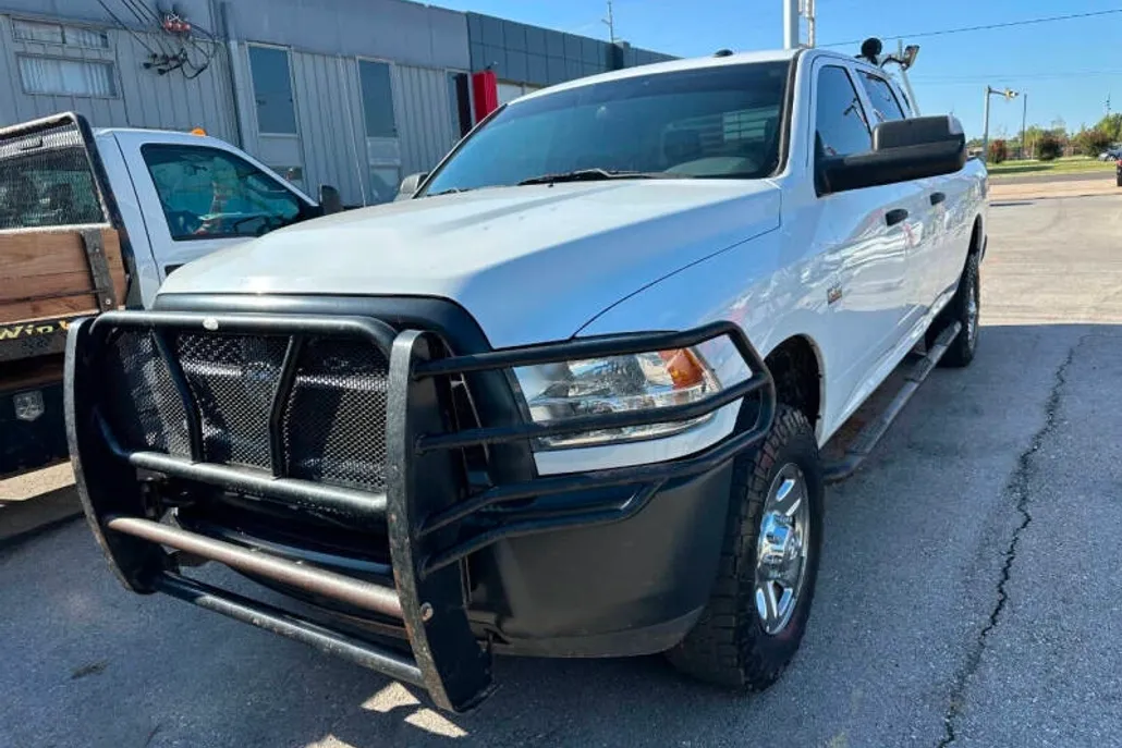 2018 Ram 2500 Tradesman photo 1