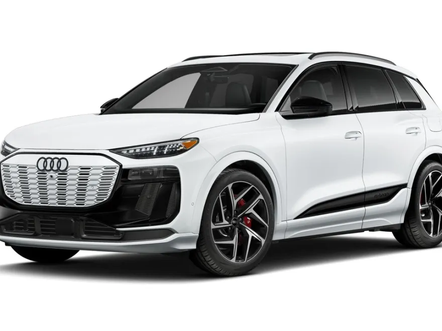 2025 Audi SQ6 photo 1
