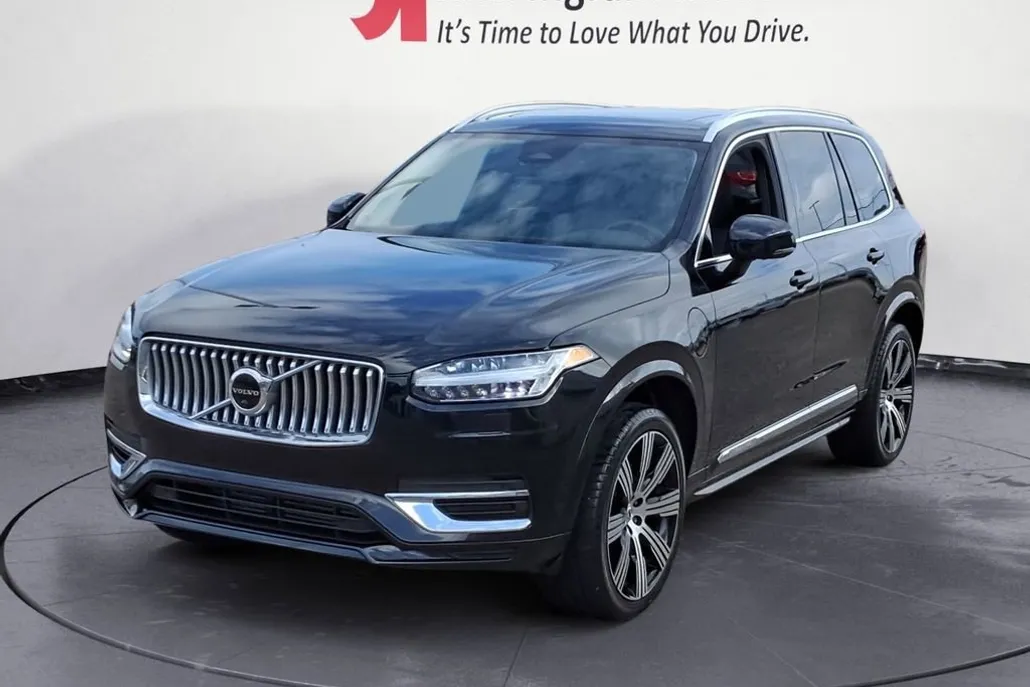 2023 Volvo XC90 Recharge Plus photo 1