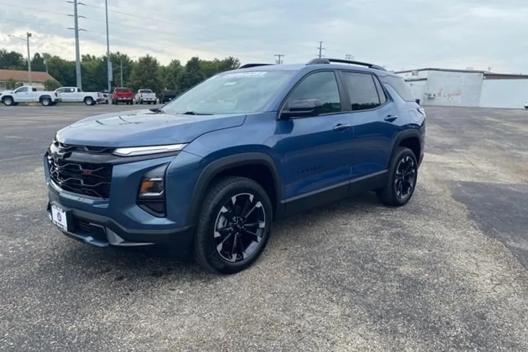 2026 Chevrolet Equinox RS photo 1