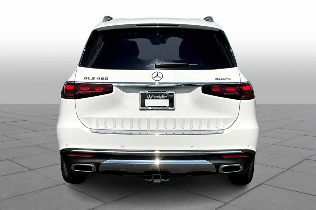 2024 Mercedes Benz GLS 450 4MATIC photo 1
