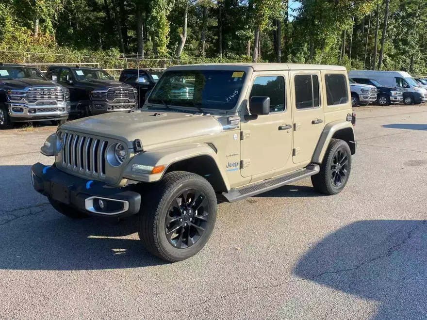 2022 Jeep Wrangler 4xe Unlimited Sahara photo 1