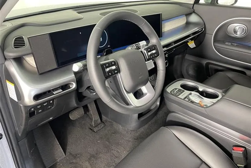2026 Hyundai Ioniq SEL photo 1