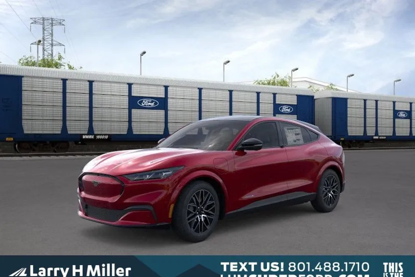 2025 Ford Mustang Mach-E Premium photo 1