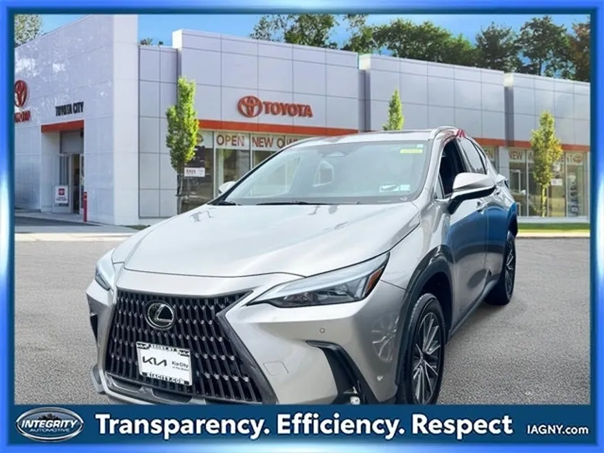 2022 Lexus NX 350 Premium photo 1