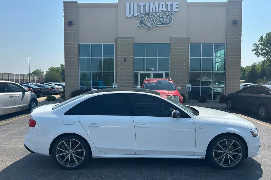 2016 Audi A4 2.0T Premium Plus photo 1