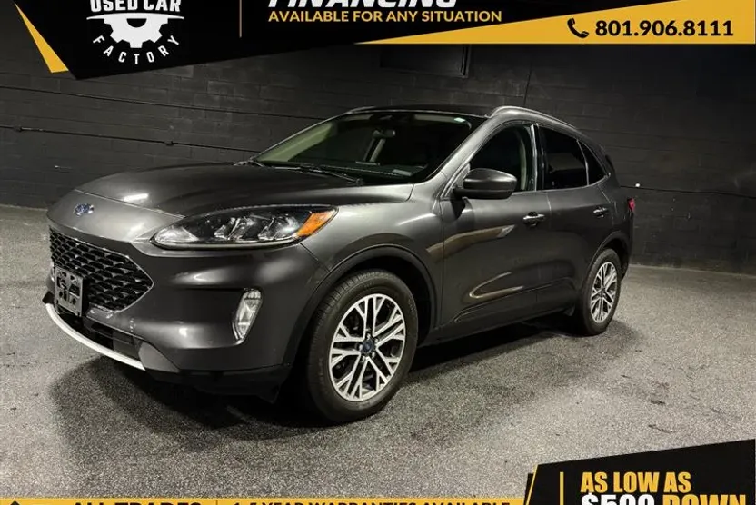 2020 Ford Escape SEL photo 1