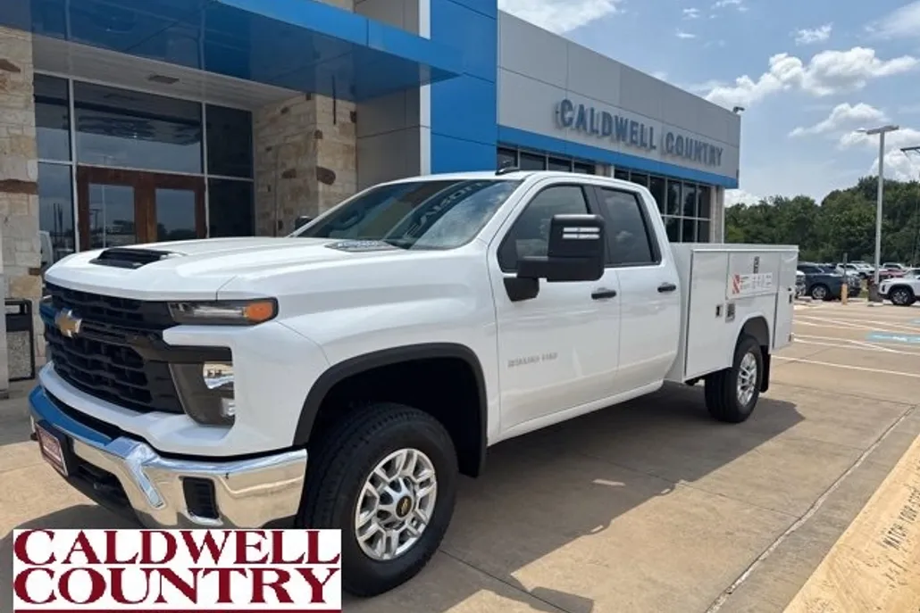 2025 Chevrolet Silverado 2500HD photo 1