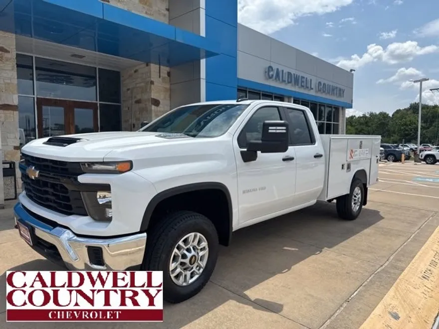 2025 Chevrolet Silverado 2500HD photo 1