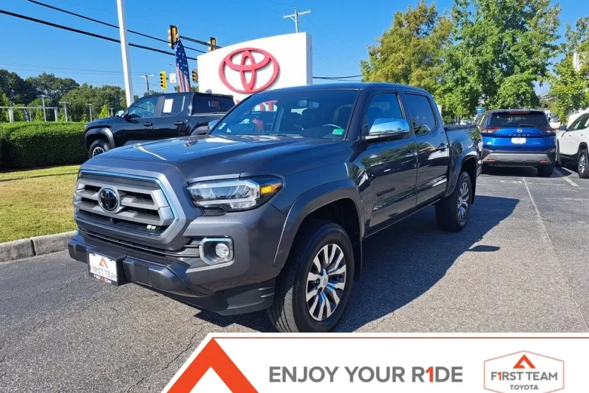 2023 Toyota Tacoma Limited photo 1