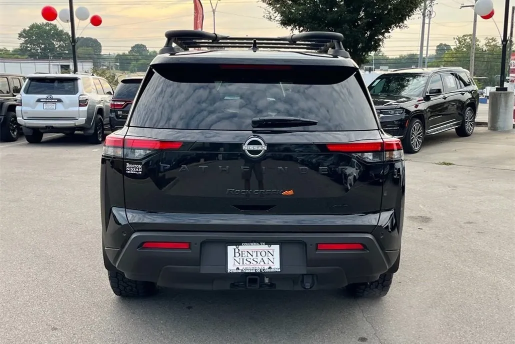 2024 Nissan Pathfinder Rock Creek photo 1