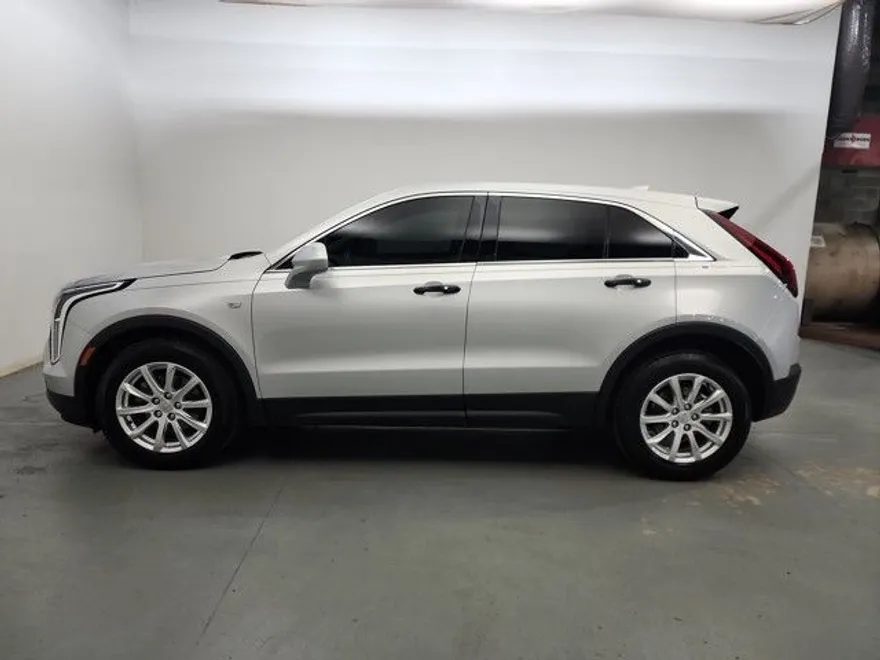 2019 Cadillac XT4 Luxury photo 1