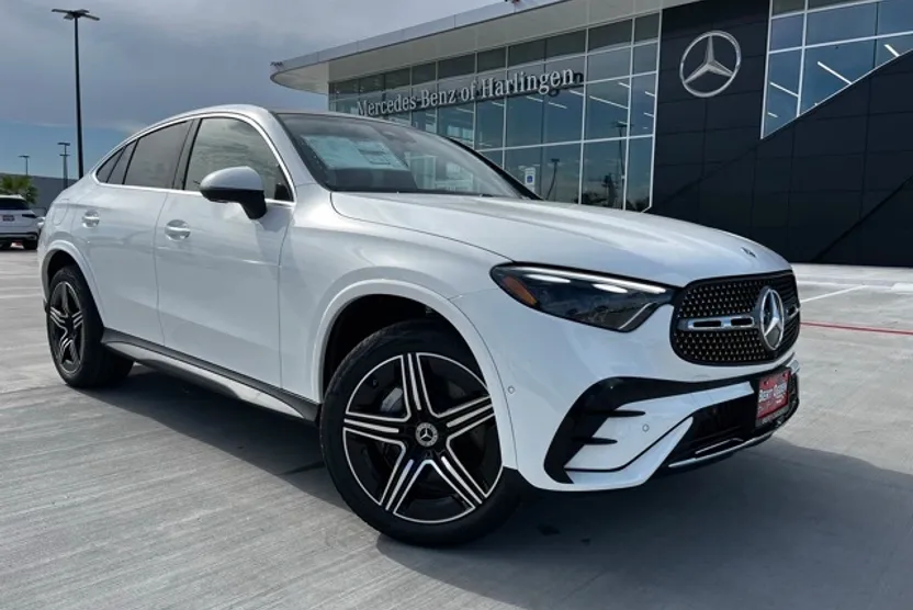 2026 Mercedes Benz GLC 300 4MATIC photo 1