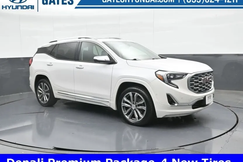 2020 Gmc Terrain Denali photo 1