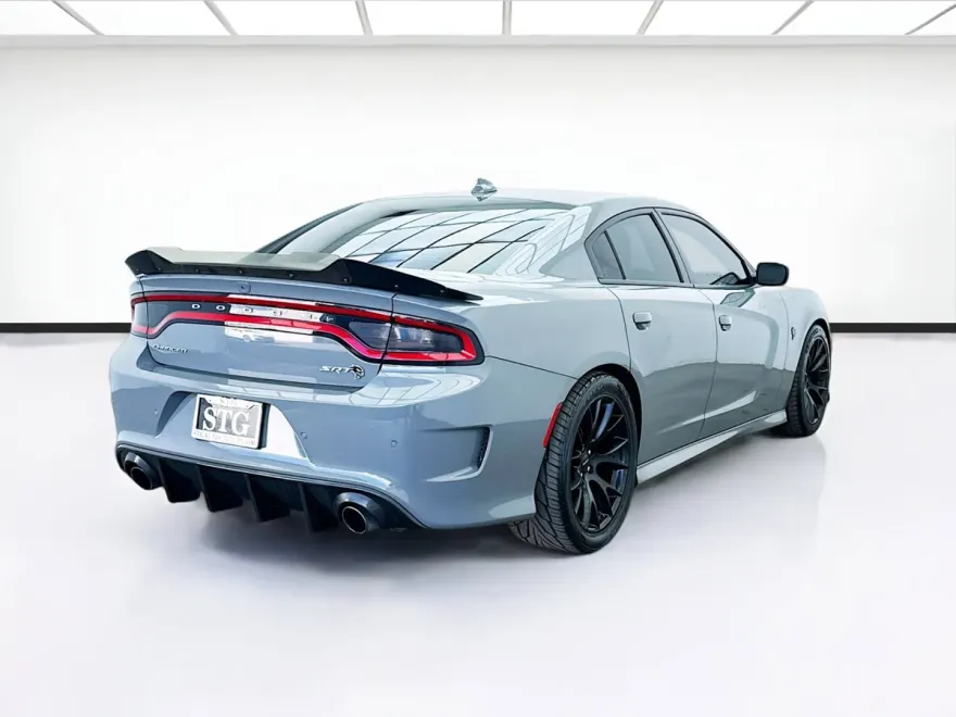 2019 Dodge Charger SRT8 Hellcat photo 1