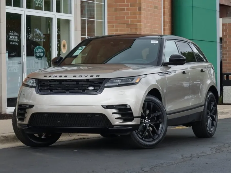 2026 Land Rover Range Rover Velar SE photo 1