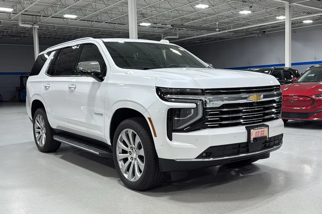 2025 Chevrolet Tahoe Premier photo 1