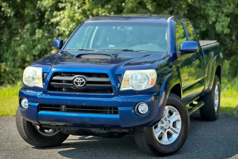 2008 Toyota Tacoma SR5 photo 1