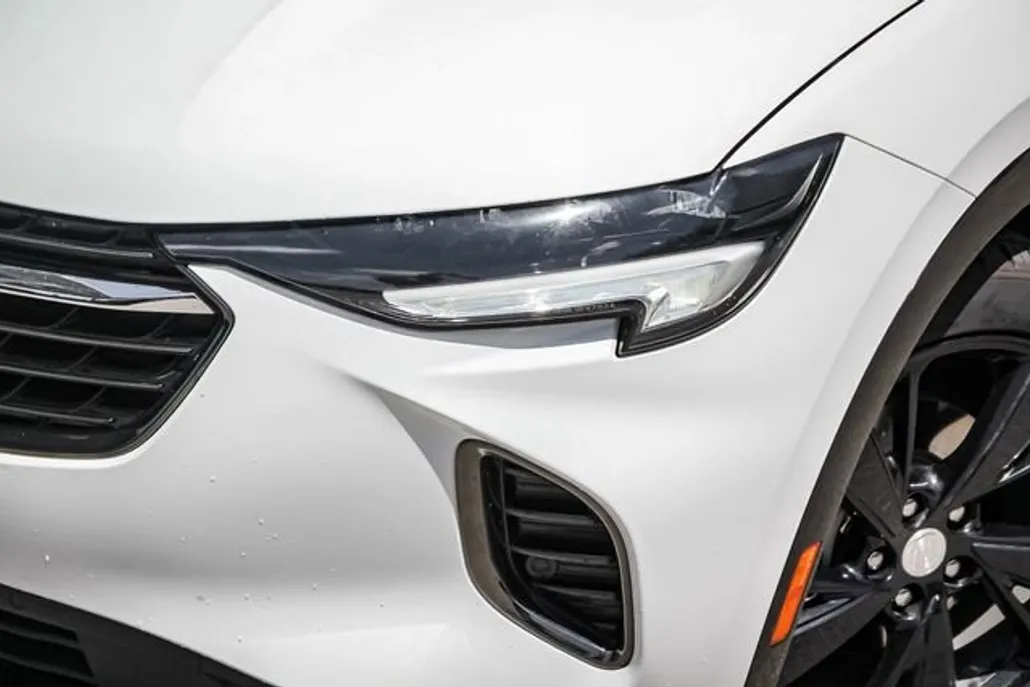 2021 Buick Envision Essence photo 1